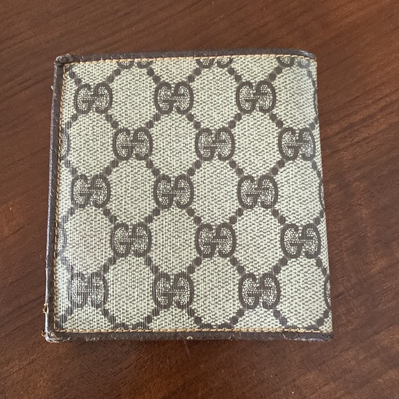 Gucci Wallet - Picture 7 of 15